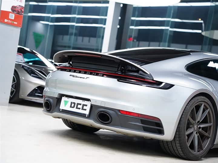 Фото 5 - Porsche 911