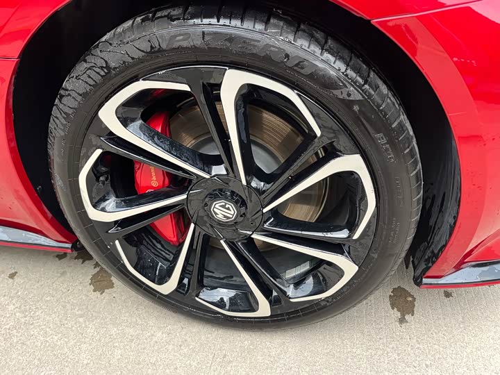 Фото 4 - MG Motor Cyberster