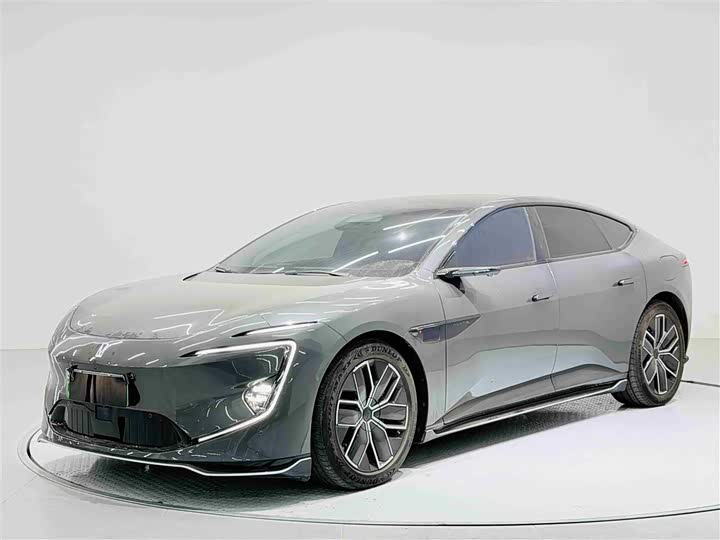 Фото 1 - Avatr 12