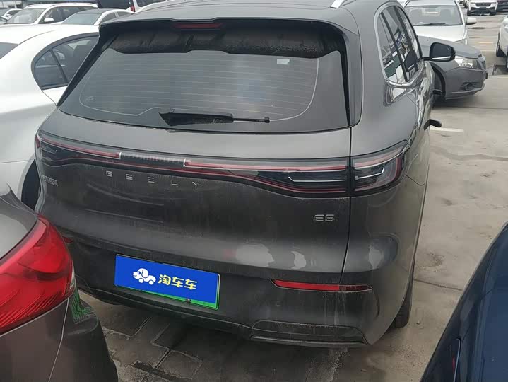 Фото 3 - Geely Galaxy E5