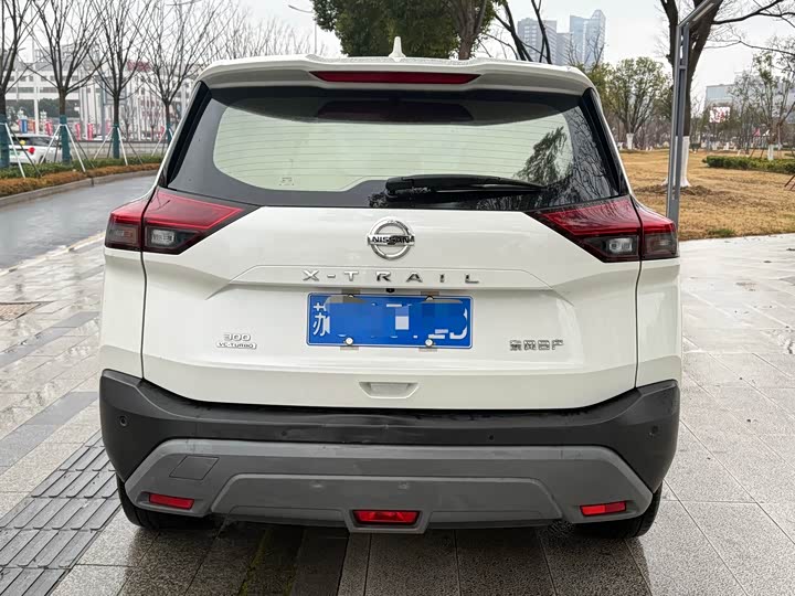 Фото 5 - Nissan X-Trail