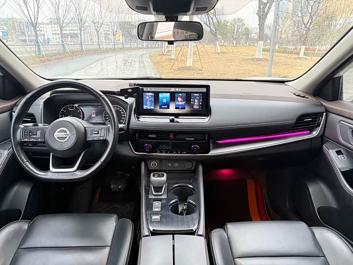 Фото 8 - Nissan X-Trail