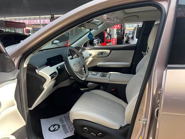 Фото 7 - Changan Qiyuan (Nevo) Q05