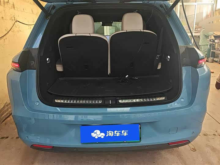 Фото 4 - LiXiang L8