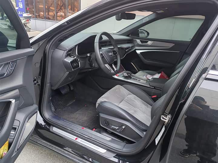 Фото 3 - Audi A6L