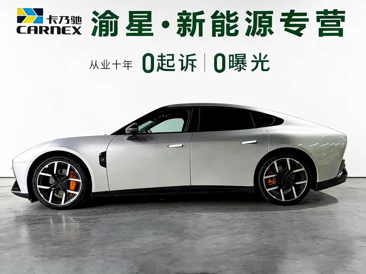 Фото 6 - XPeng P7