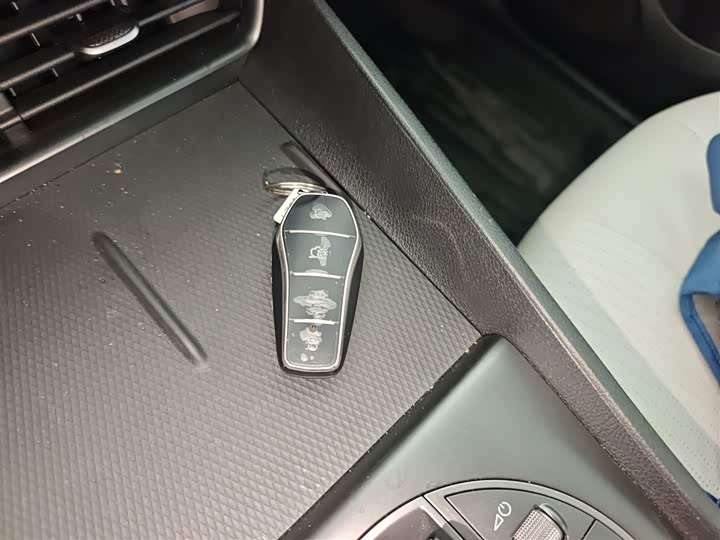 Фото 9 - BYD Seal 05 DM-i Hybrid