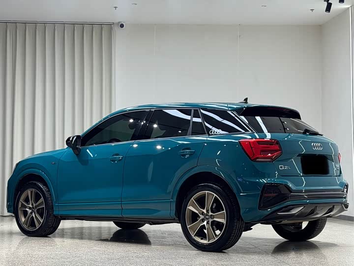 Фото 4 - Audi Q2L