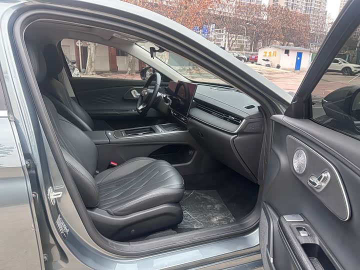 Фото 6 - Chery Fulwin A8L