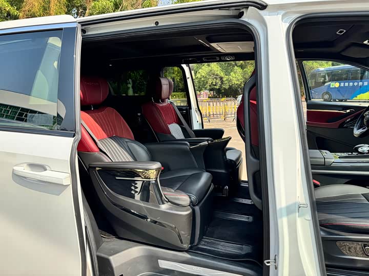 Фото 8 - GAC Trumpchi M8