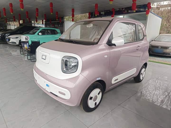 Фото 1 - Bestune Pony