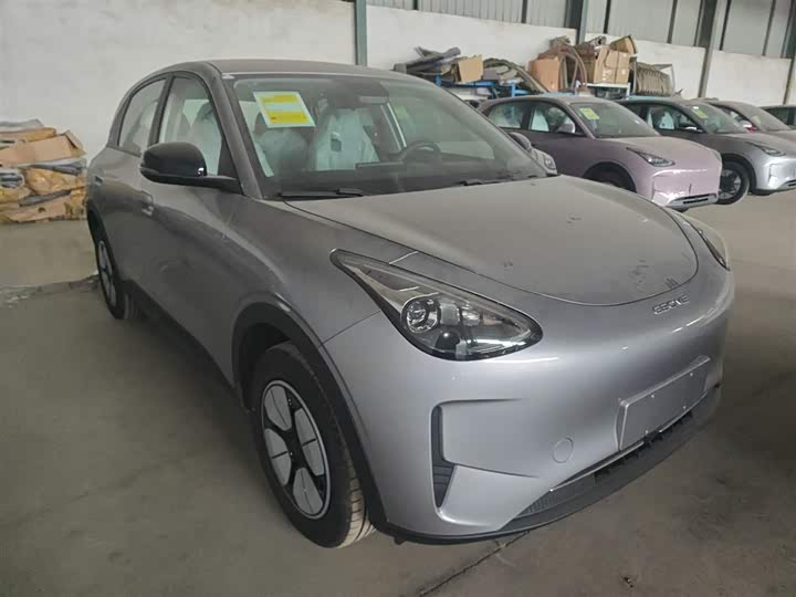 Фото 4 - Geely Galaxy Geome