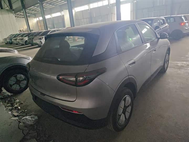 Фото 7 - Geely Galaxy Geome