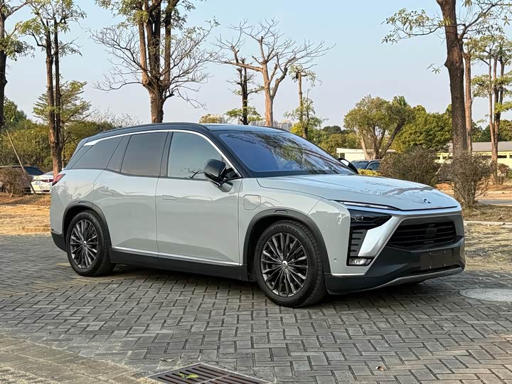 Фото 3 - Nio ES8