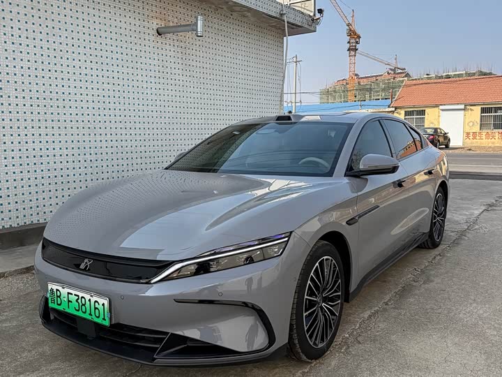 Фото 2 - BYD Han