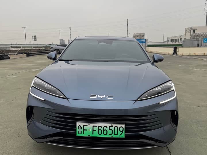 Фото 2 - BYD Seal