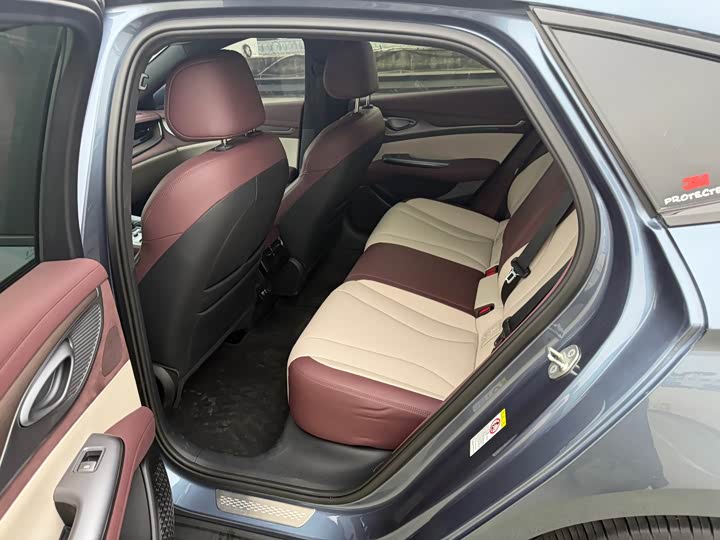 Фото 8 - BYD Seal