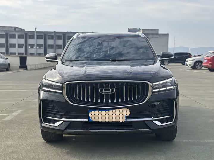 Фото 2 - Geely Monjaro