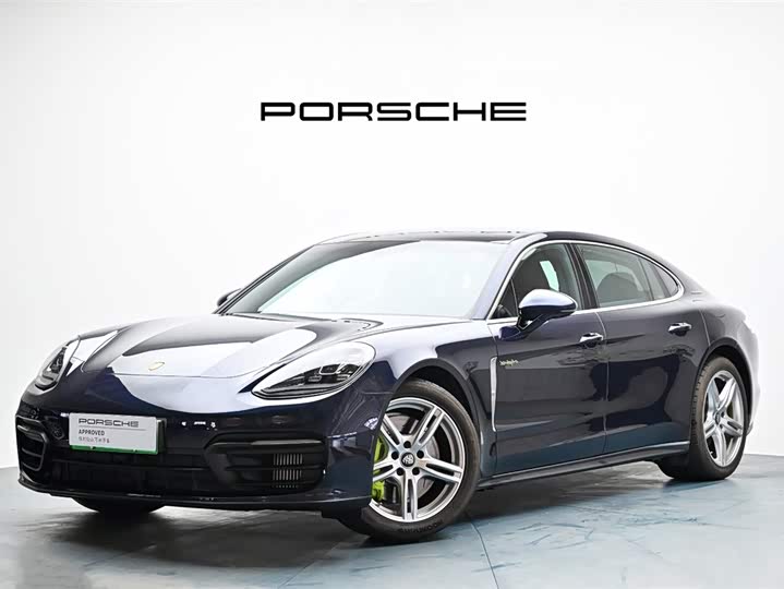 Фото 1 - Porsche Panamera Hybrid