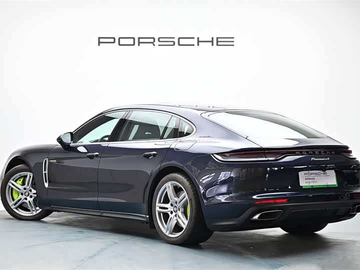 Фото 6 - Porsche Panamera Hybrid