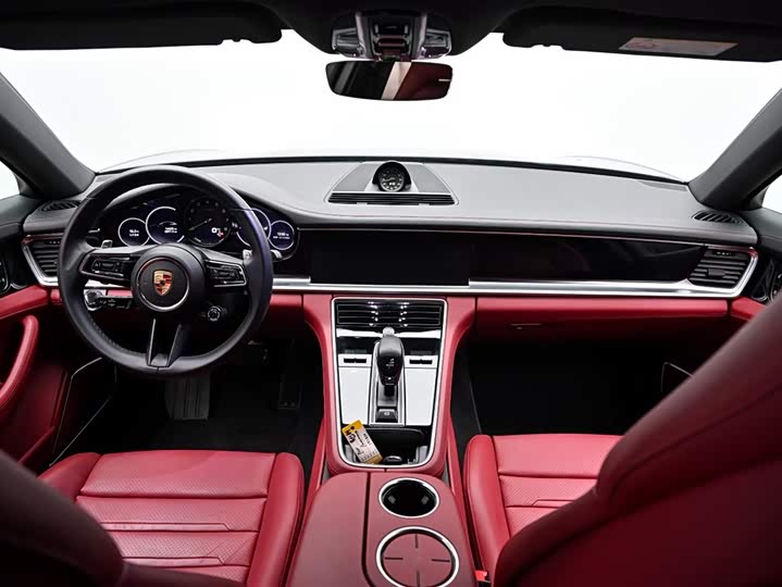 Фото 7 - Porsche Panamera Hybrid