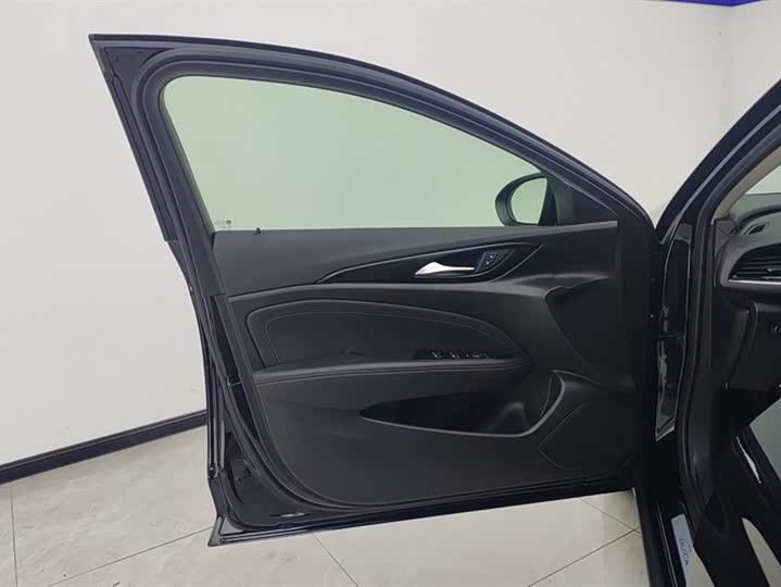 Фото 7 - Buick Regal