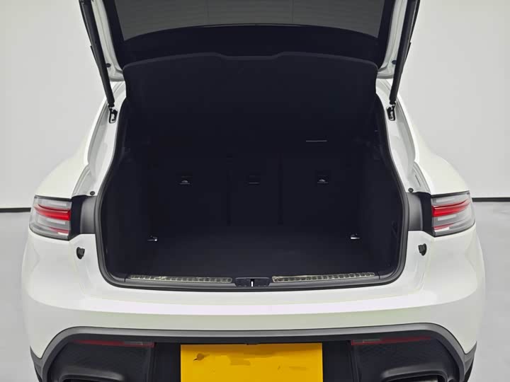 Фото 8 - Porsche Macan