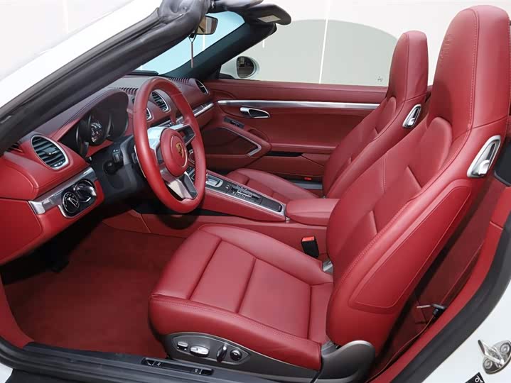 Фото 3 - Porsche 718