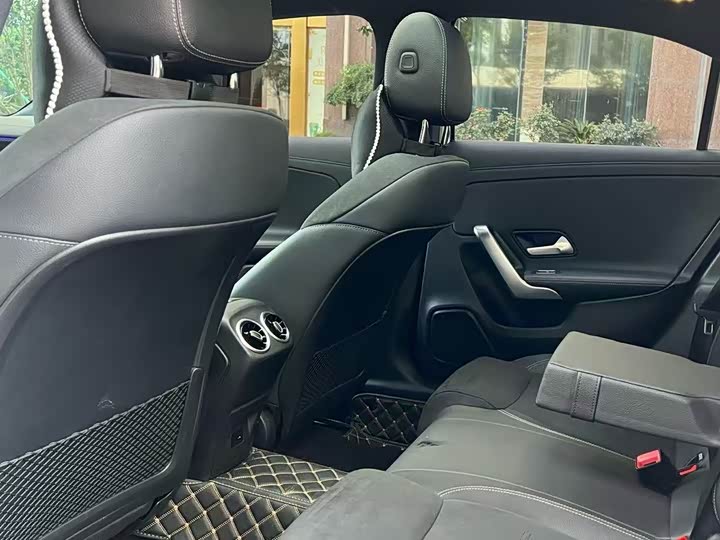 Фото 6 - Mercedes-Benz A-Class