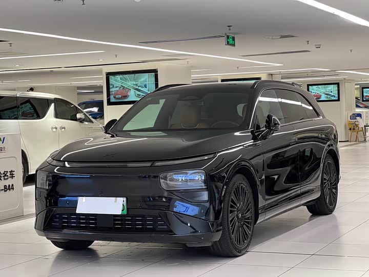 Фото 1 - XPeng G9