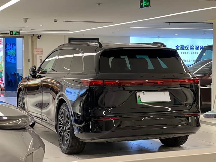 Фото 6 - XPeng G9