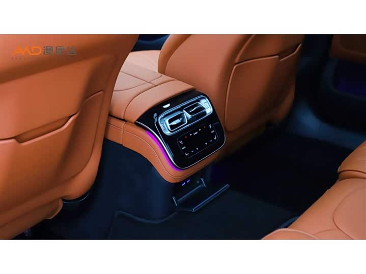 Фото 9 - Mercedes-Benz S-Class