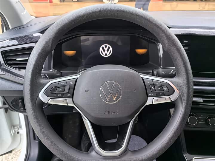 Фото 8 - Volkswagen Lavida