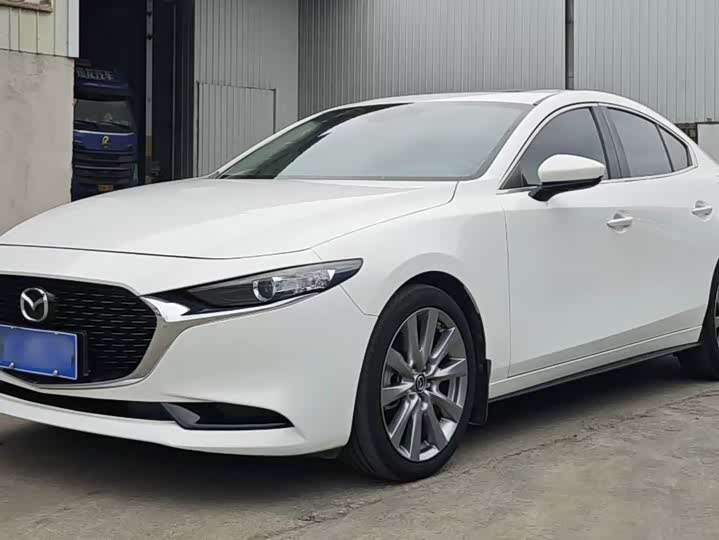 Фото 1 - Mazda 3 (Axela)