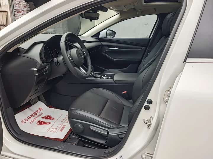 Фото 5 - Mazda 3 (Axela)