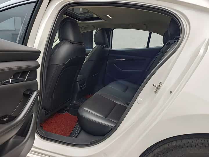 Фото 6 - Mazda 3 (Axela)