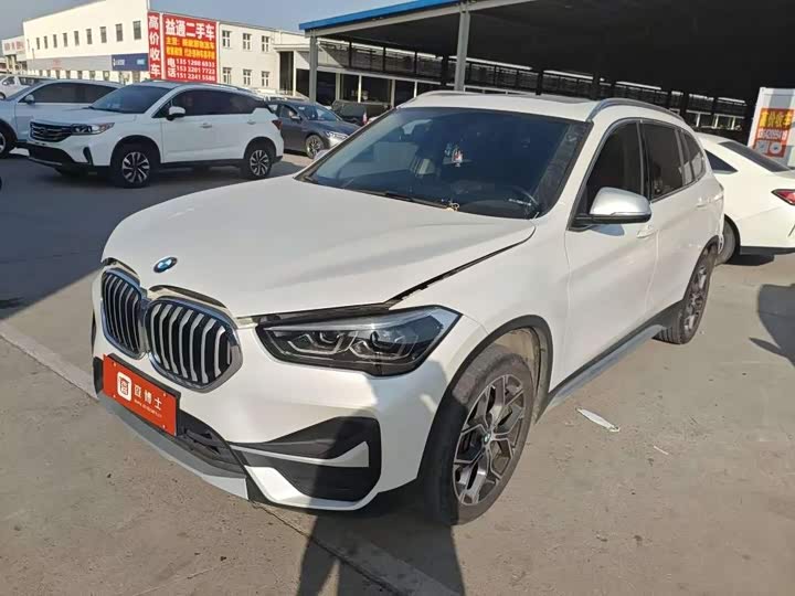 Фото 1 - BMW X1