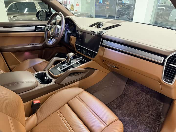 Фото 6 - Porsche Cayenne