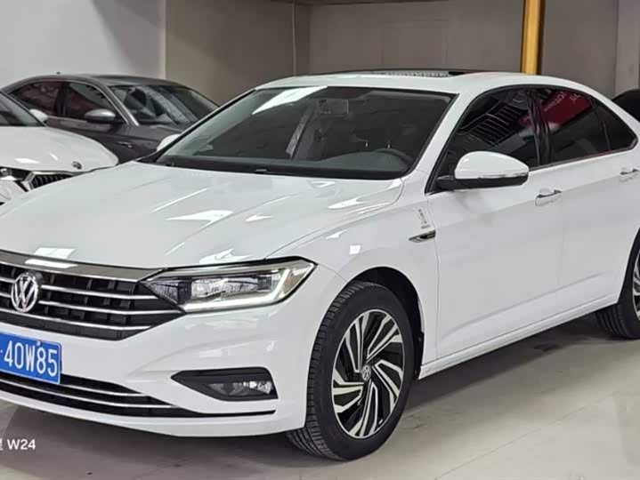 Фото 4 - Volkswagen Sagitar L