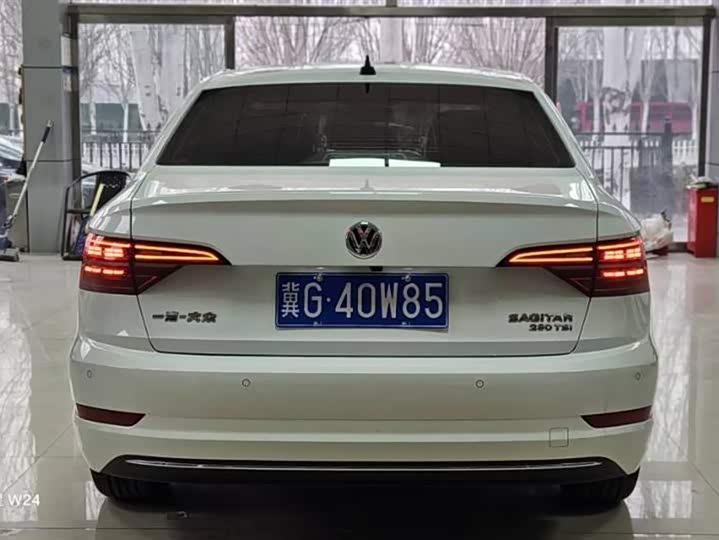 Фото 5 - Volkswagen Sagitar L