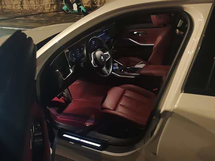 Фото 9 - BMW 3 Series