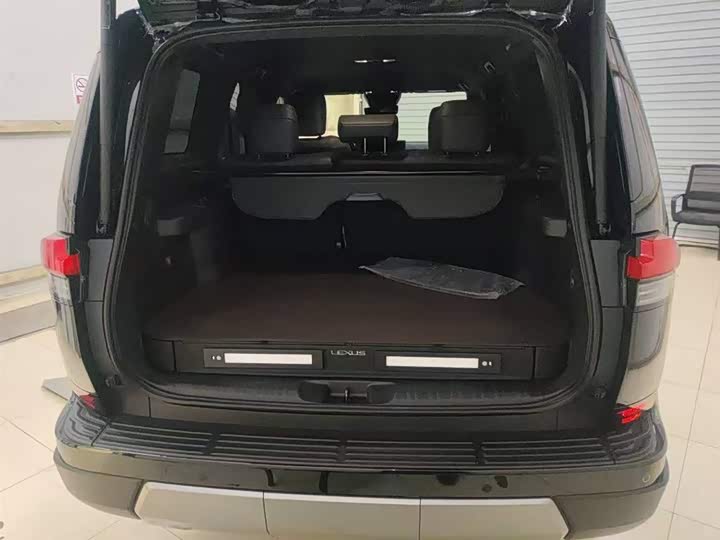 Фото 7 - Lexus GX