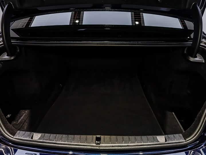 Фото 6 - BMW 7 Series