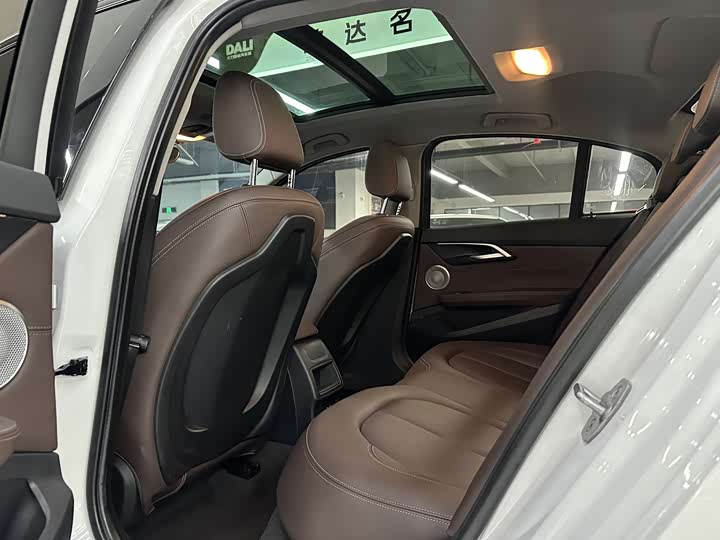 Фото 6 - BMW 1 Series