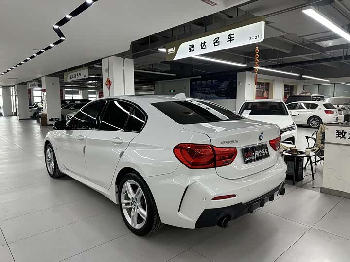 Фото 7 - BMW 1 Series