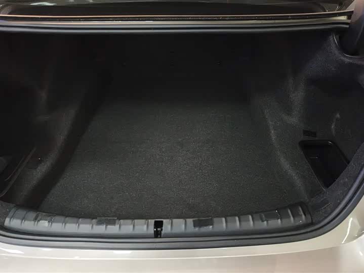 Фото 4 - BMW 5 Series