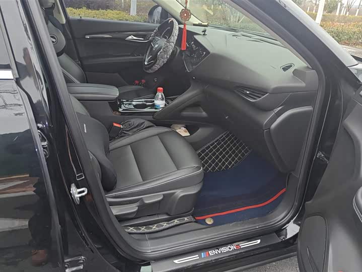 Фото 8 - Buick Envision Plus