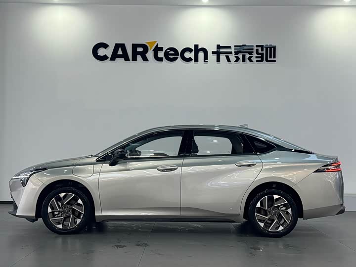 Фото 4 - GAC Aion S Plus