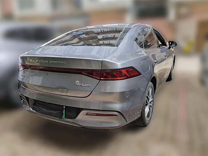 Фото 3 - BYD Qin Plus