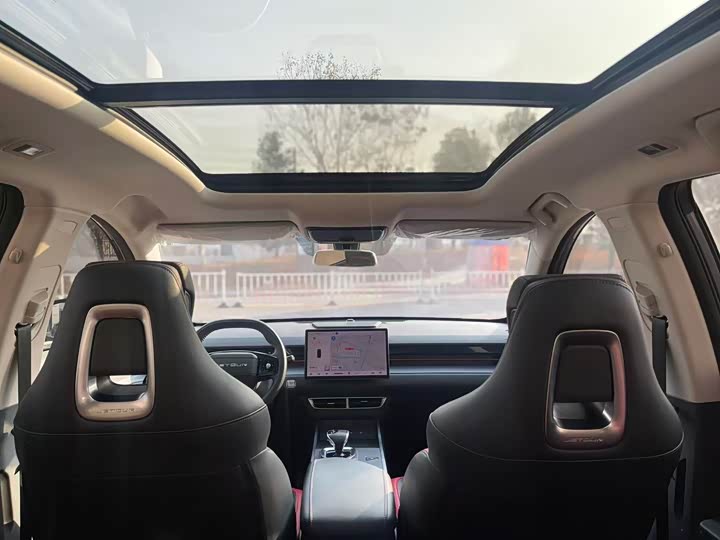 Фото 8 - Jetour Dashing